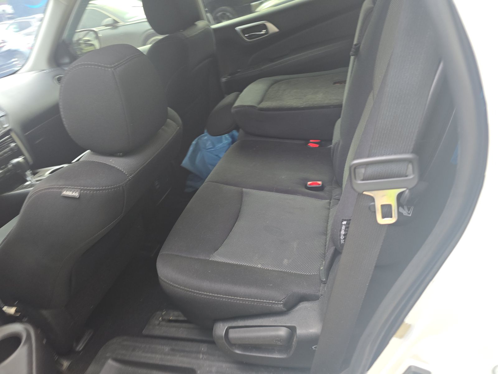 2018 Nissan Pathfinder SV FWD