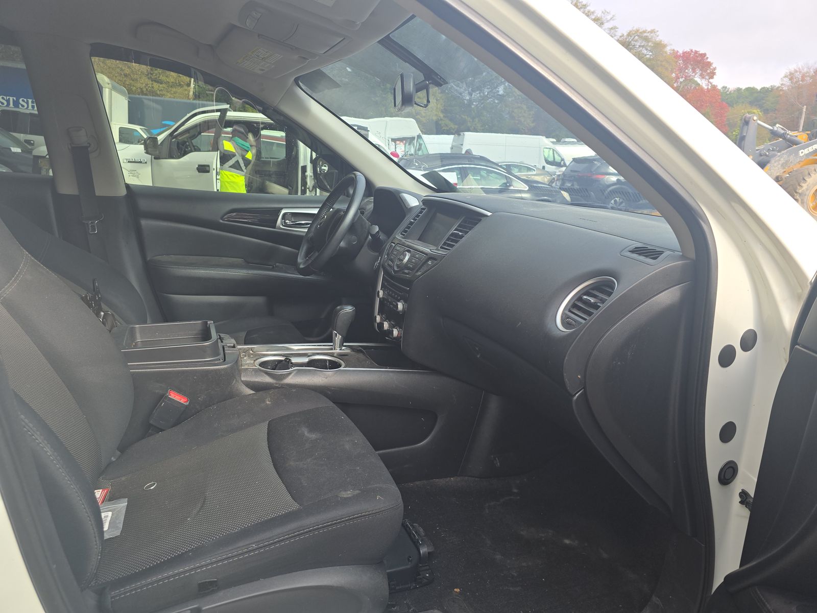 2018 Nissan Pathfinder SV FWD