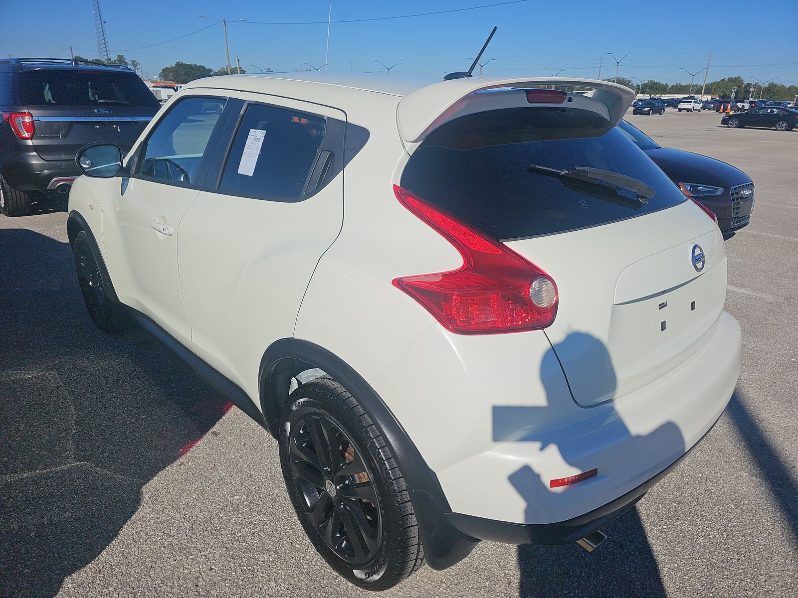 2012 Nissan JUKE SV FWD