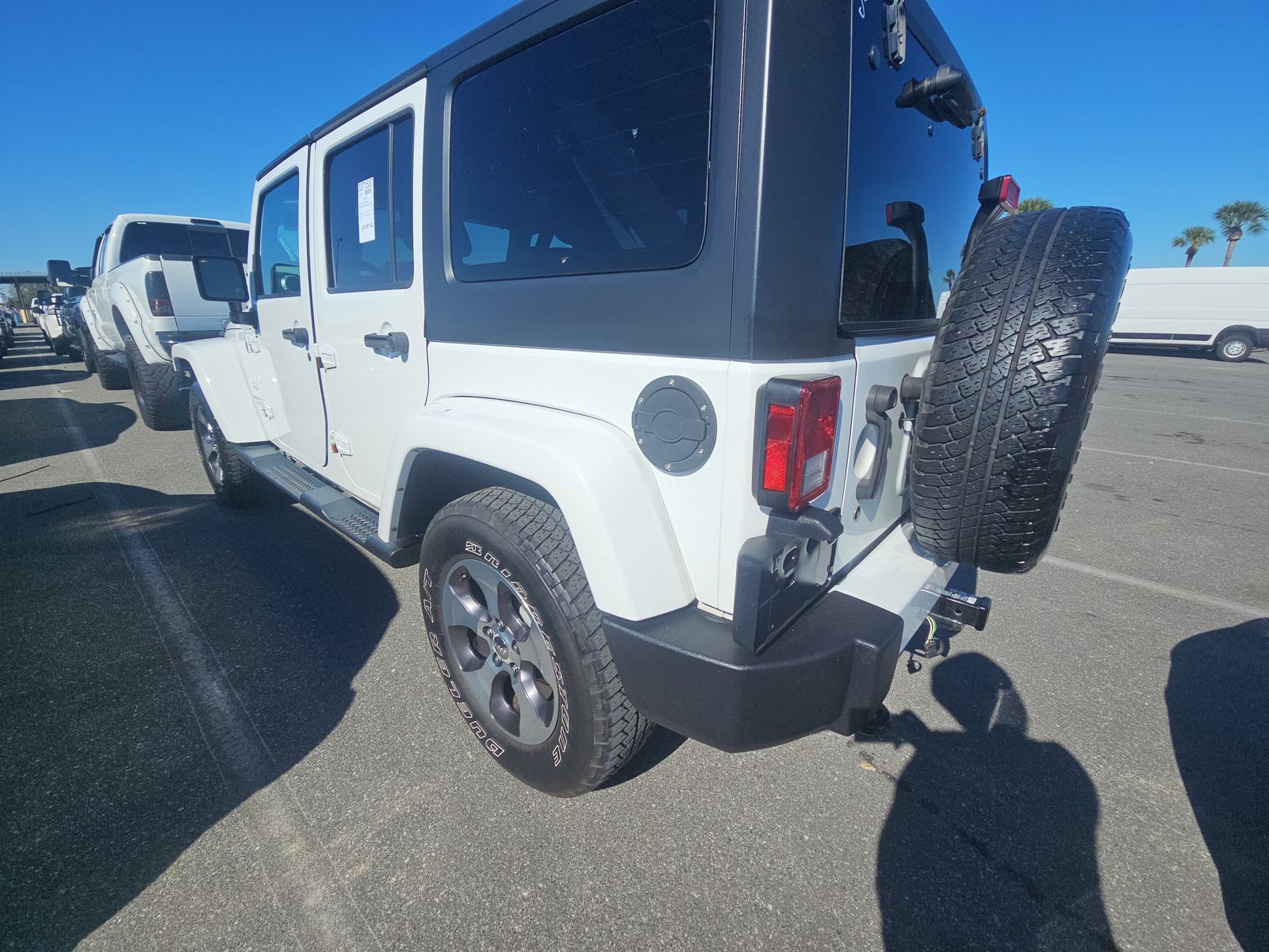 2016 Jeep Wrangler Unlimited Sahara AWD