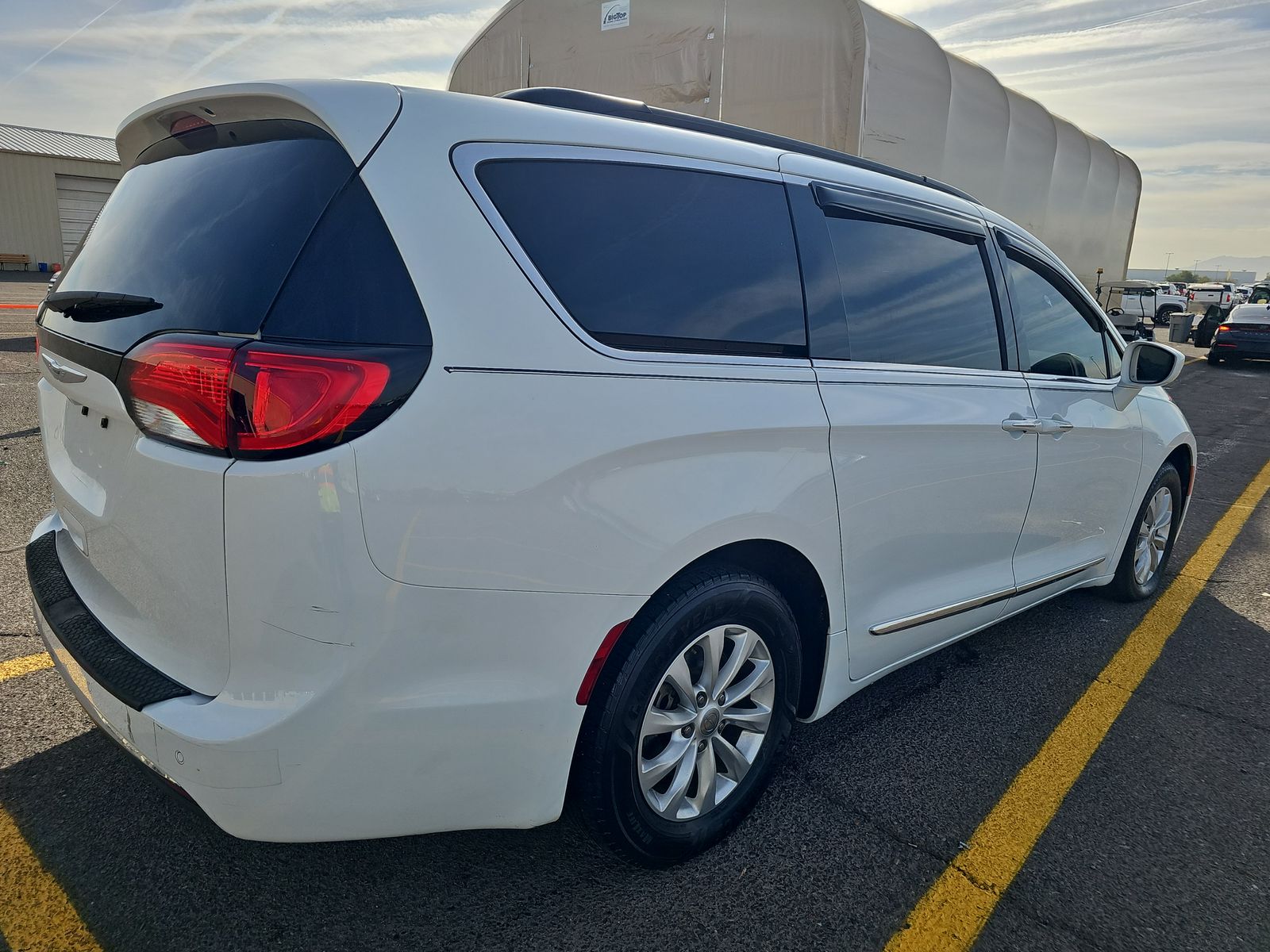 2017 Chrysler Pacifica Touring L FWD