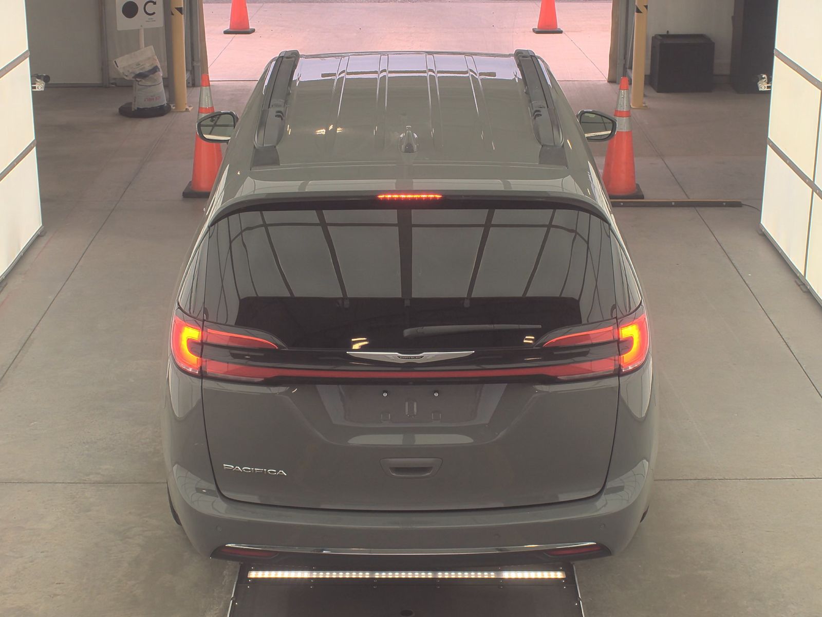 2022 Chrysler Pacifica Touring L FWD