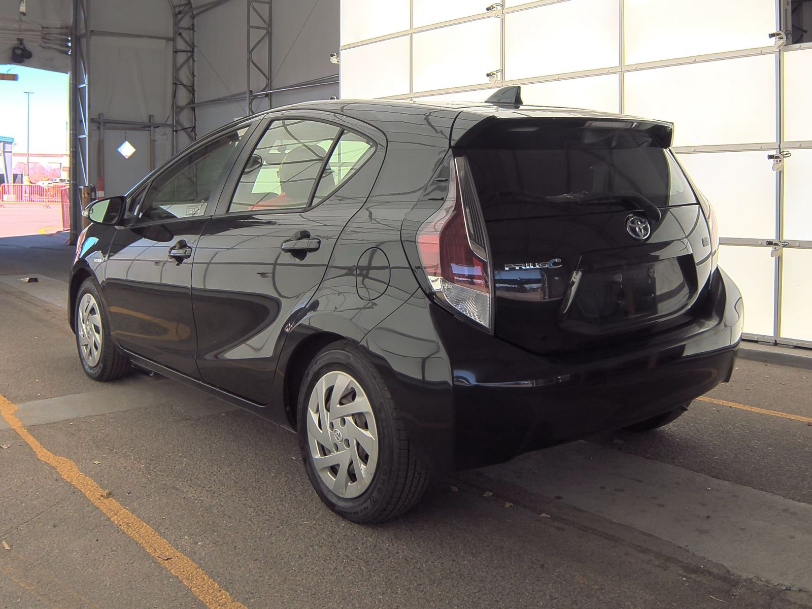 2016 Toyota Prius c Two FWD