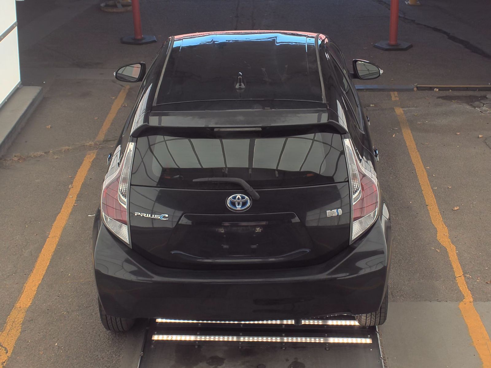 2016 Toyota Prius c Two FWD