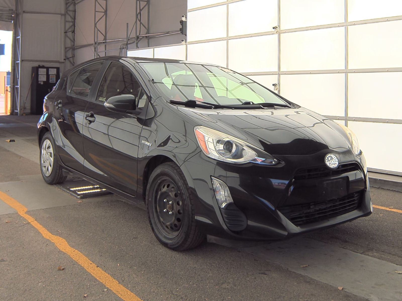 2016 Toyota Prius c Two FWD