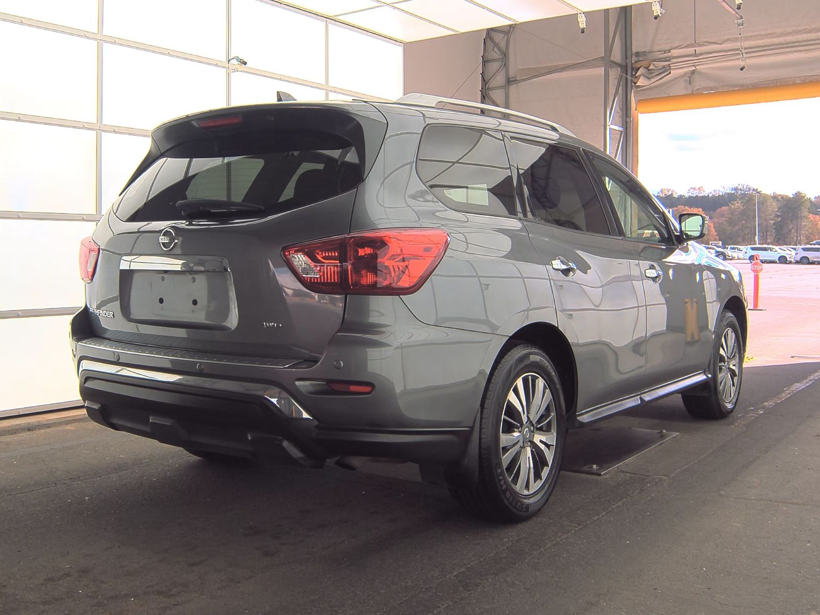 2020 Nissan Pathfinder S AWD