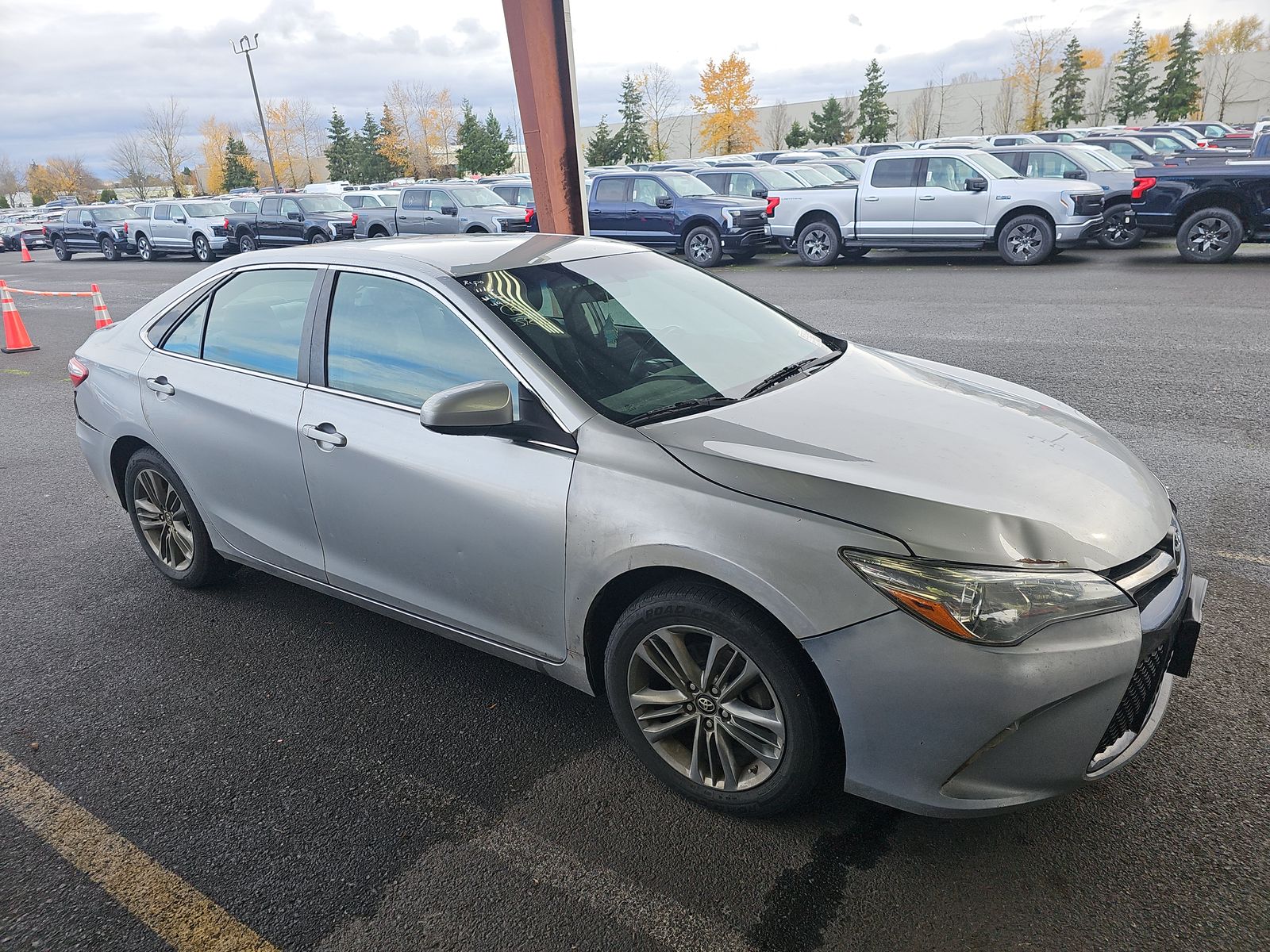 2017 Toyota Camry SE FWD