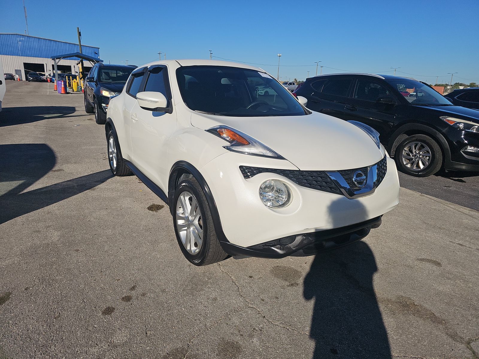 2017 Nissan JUKE S FWD