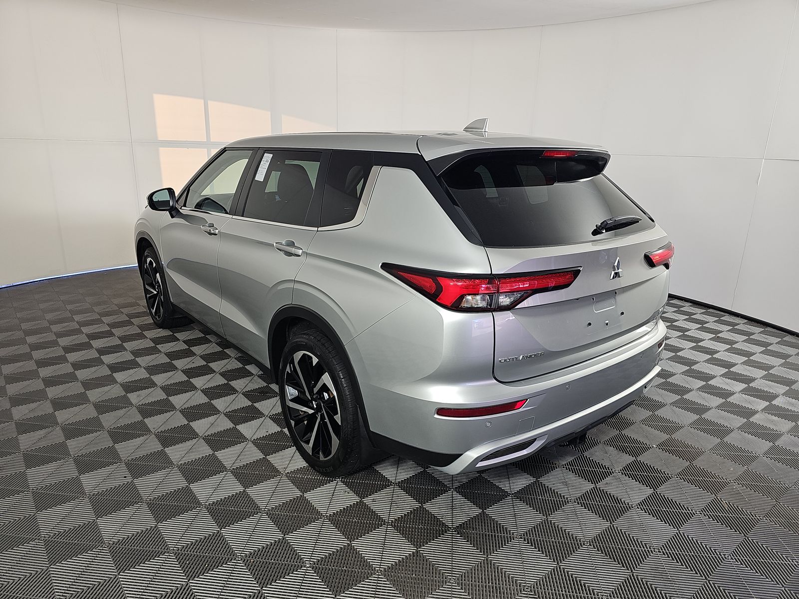 2022 Mitsubishi Outlander SE FWD