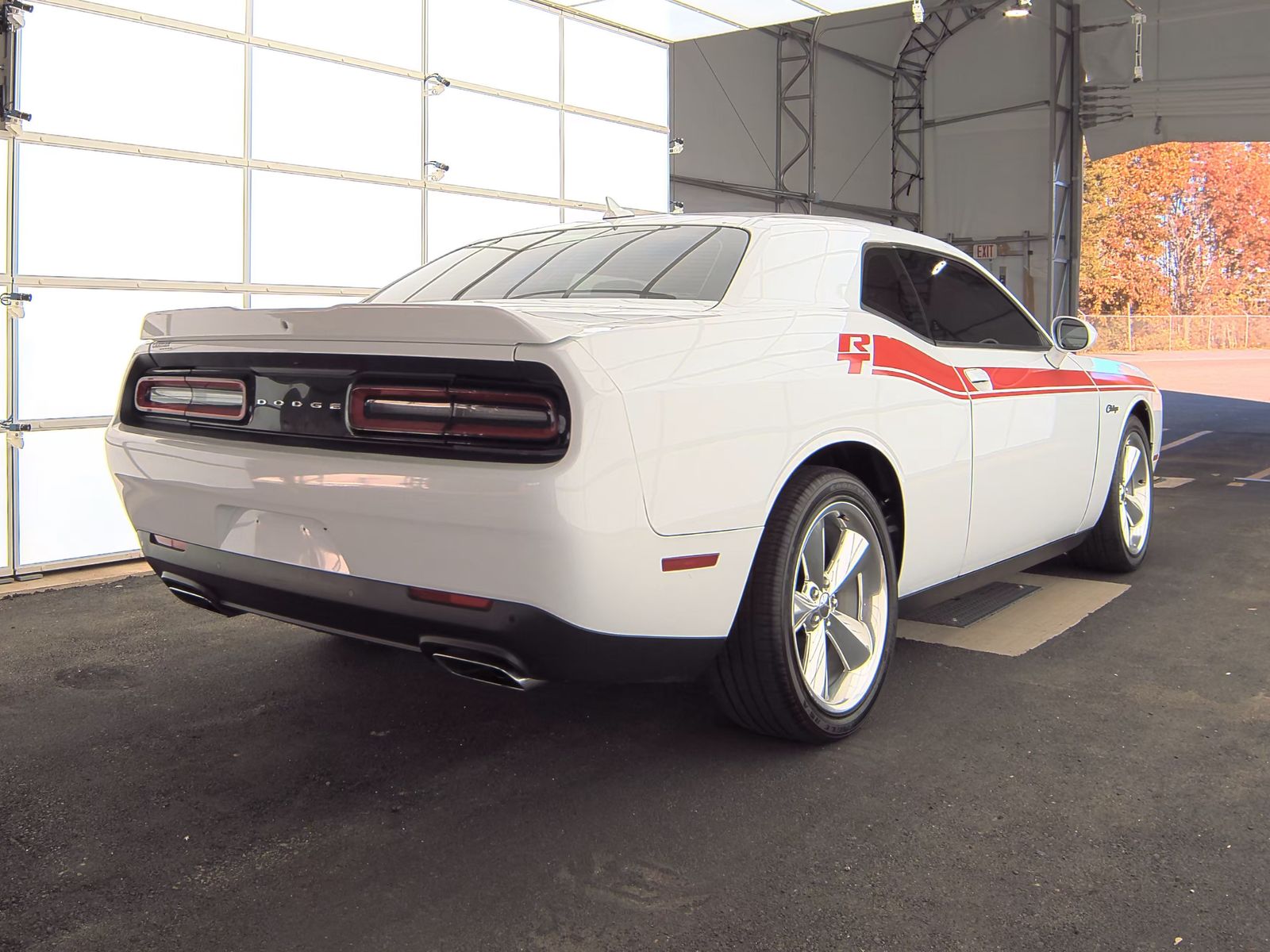 2015 Dodge Challenger R/T Plus RWD