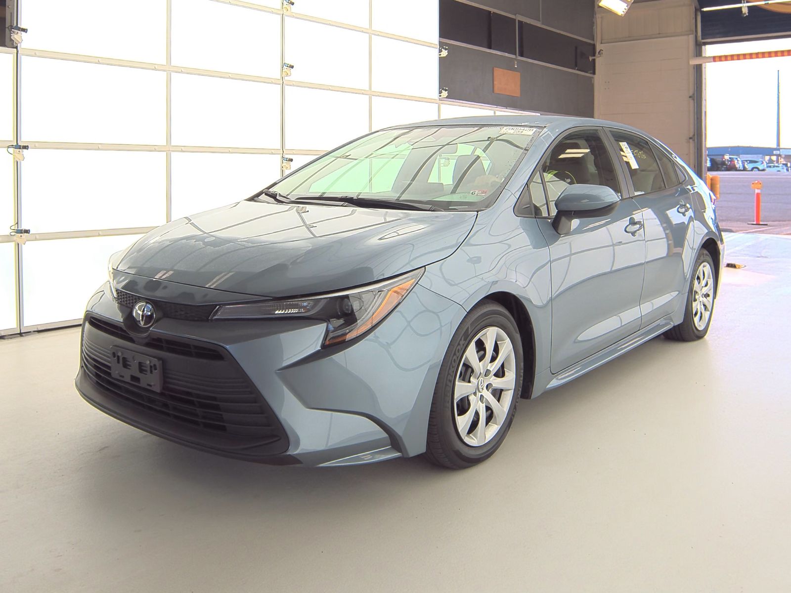2023 Toyota Corolla LE Sedan
