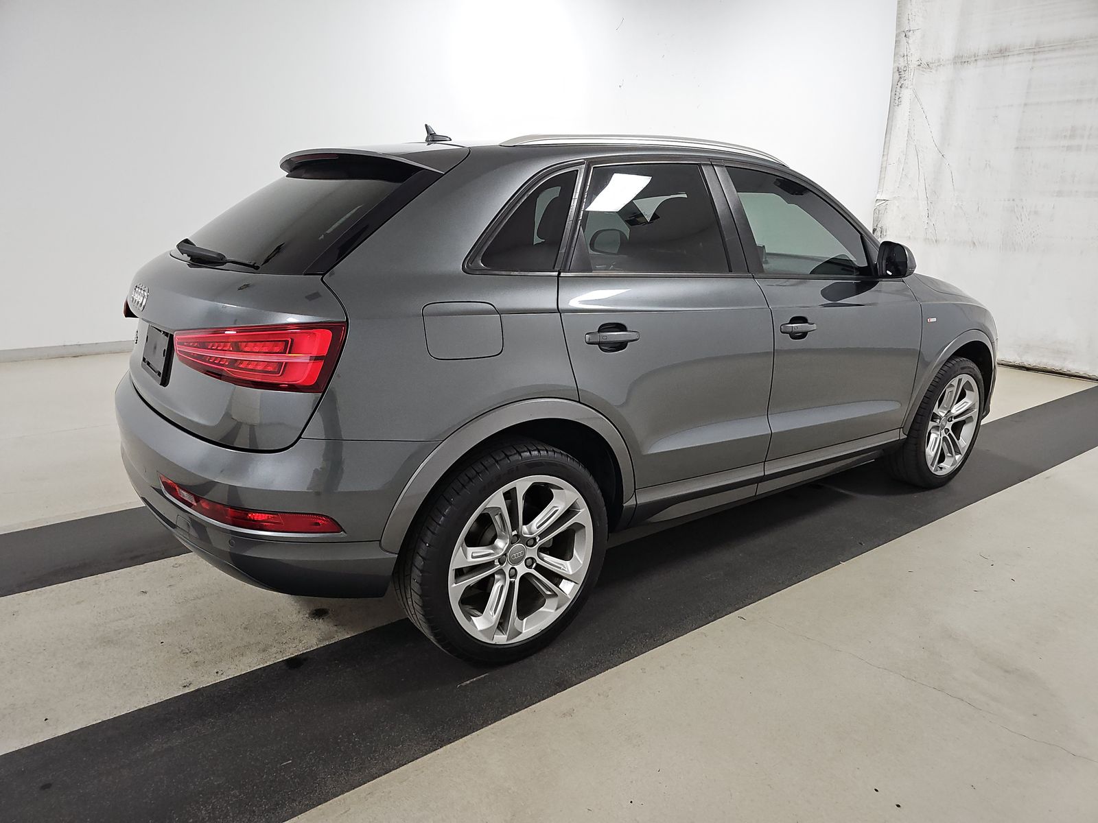 2018 Audi Q3 2.0T Premium FWD