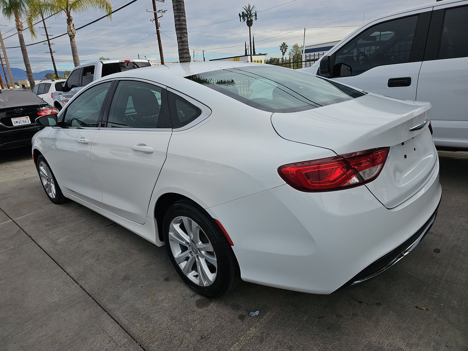 2016 Chrysler 200 Limited FWD