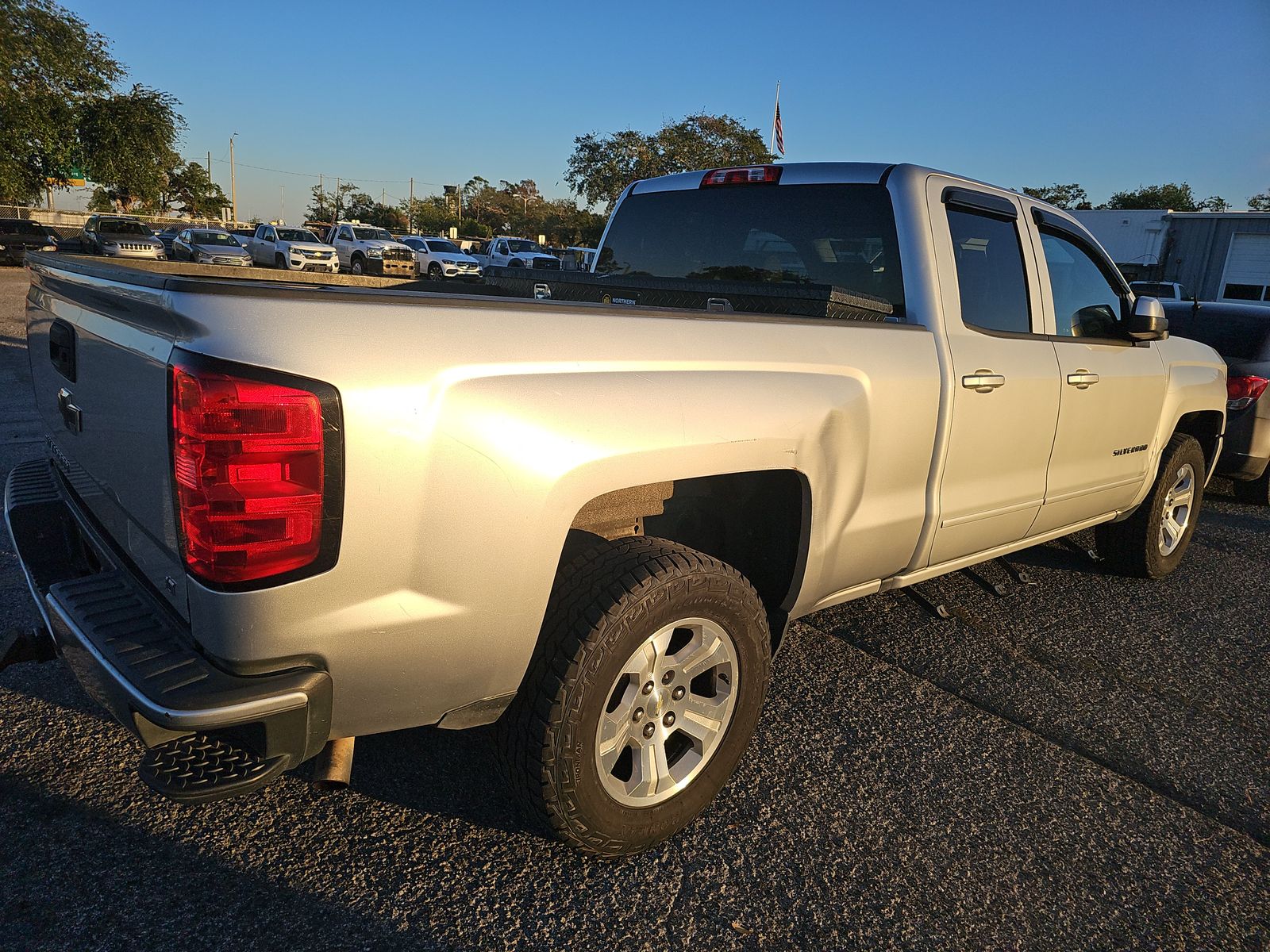 2018 Chevrolet Silverado 1500 LT Z71 AWD