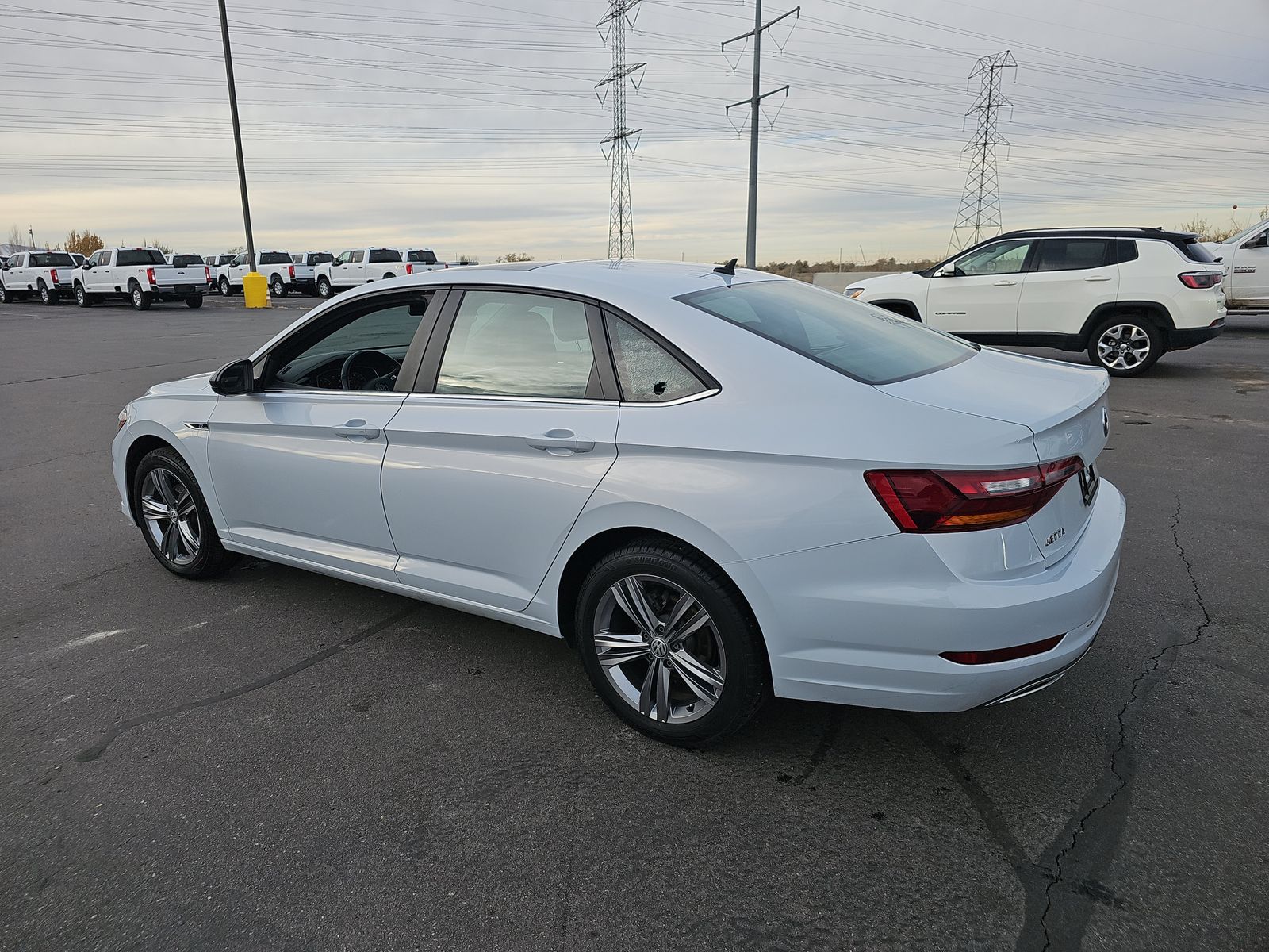 2019 Volkswagen Jetta 1.4T R-Line FWD