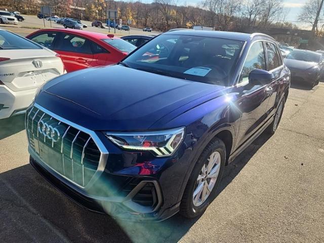 2022 Audi Q3 2.0T S line Premium Plus