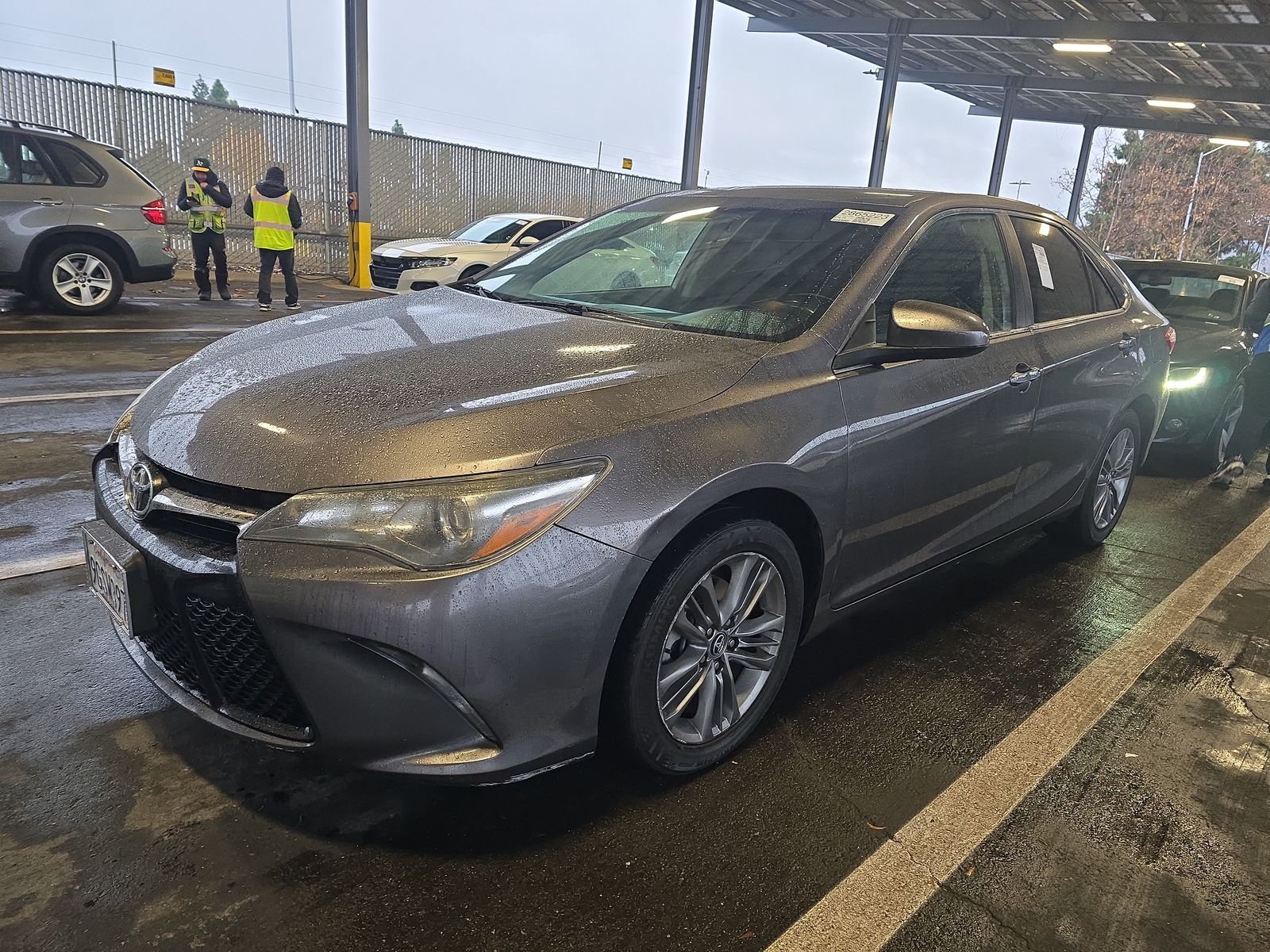 2017 Toyota Camry SE FWD