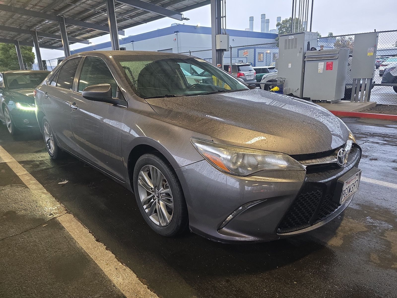 2017 Toyota Camry SE FWD