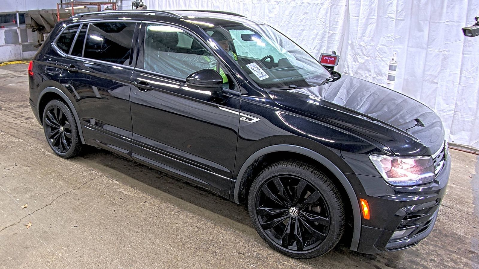 2020 Volkswagen Tiguan 2.0T SE R-Line Black AWD