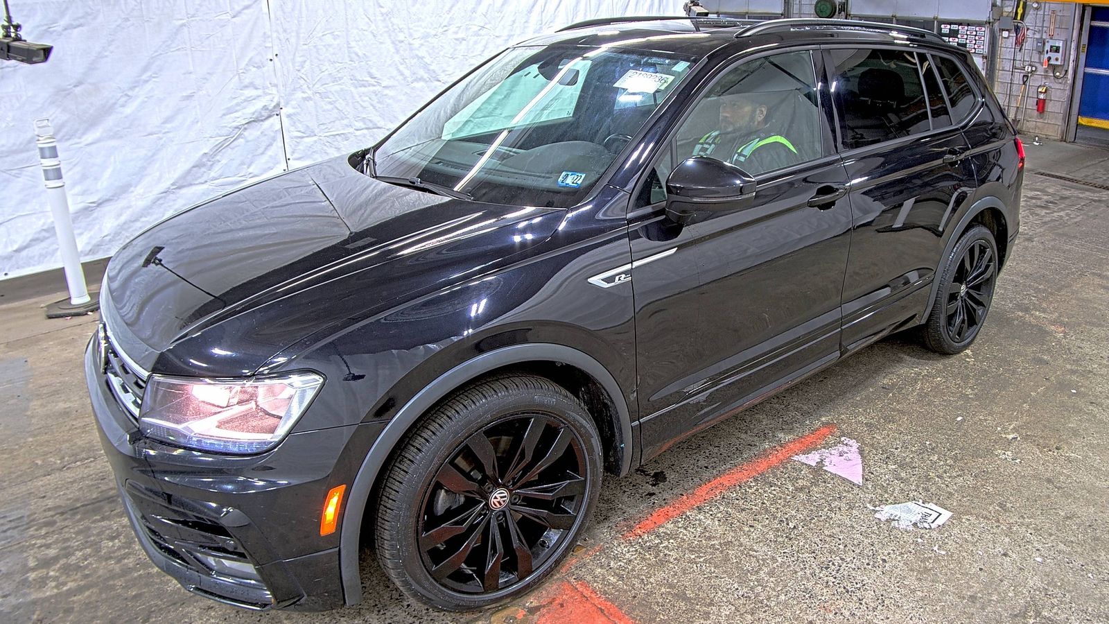 2020 Volkswagen Tiguan 2.0T SE R-Line Black AWD