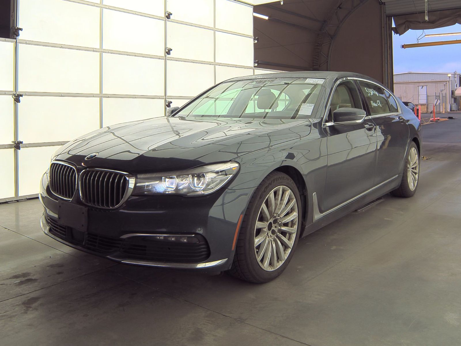 2018 BMW 7 Series 740i xDrive AWD