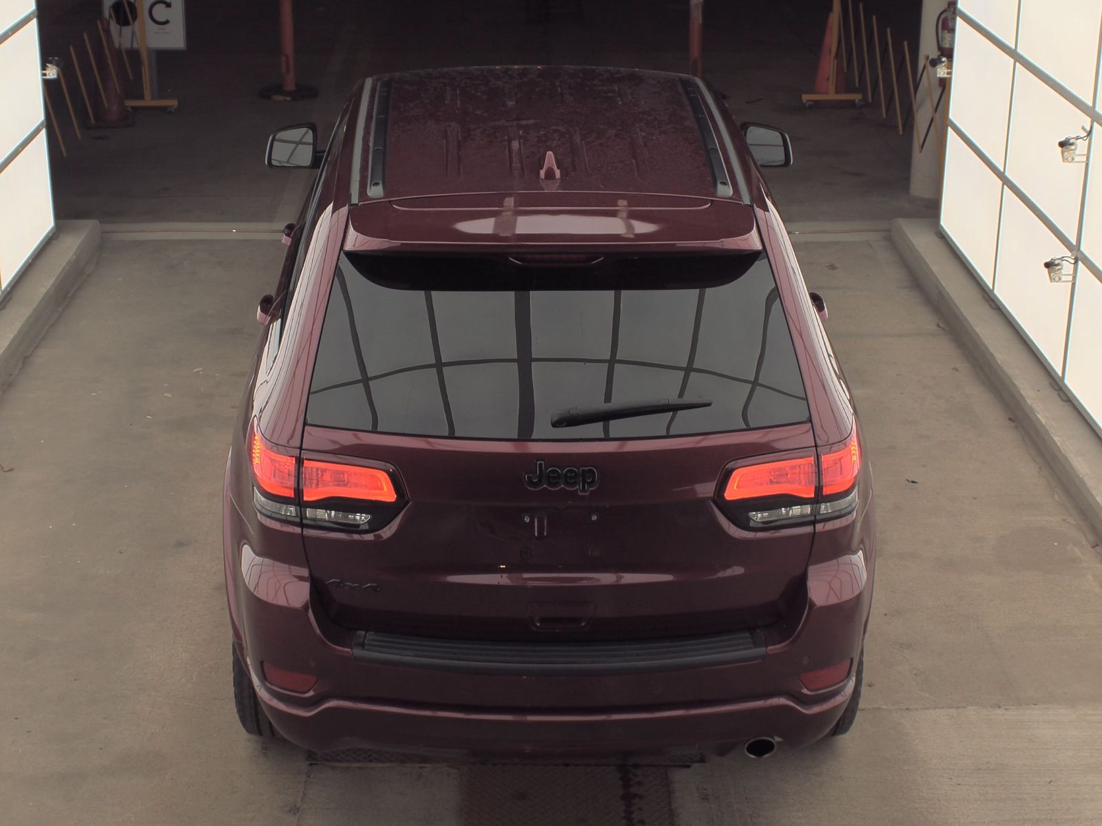 2020 Jeep Grand Cherokee Laredo Altitude Edition AWD