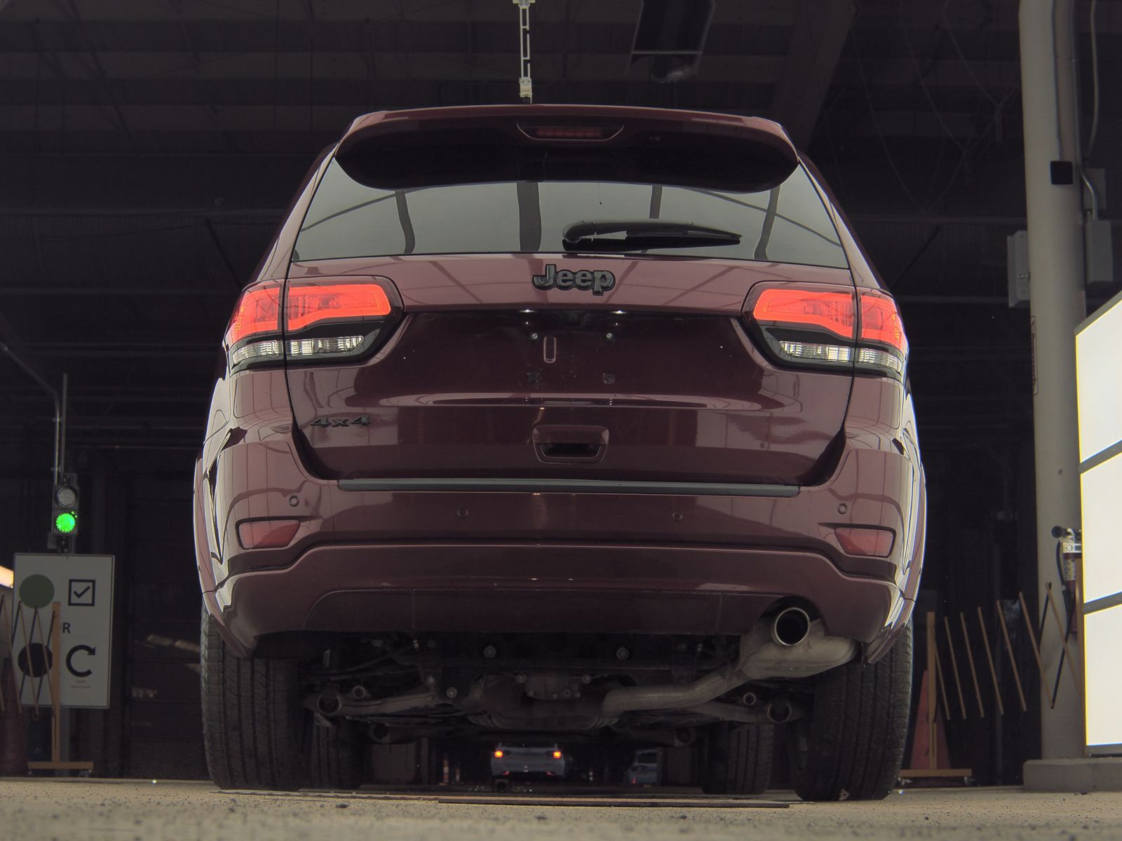 2020 Jeep Grand Cherokee Laredo Altitude Edition AWD