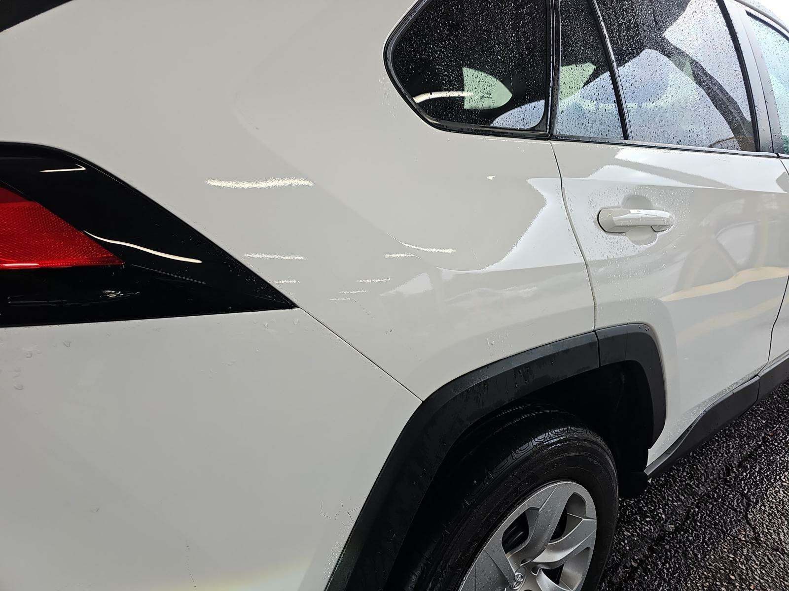 2021 Toyota RAV4 LE FWD