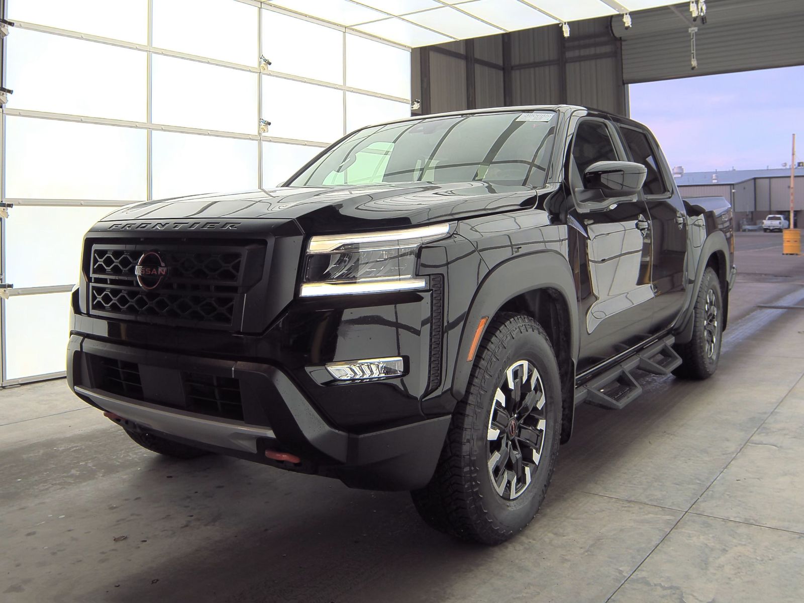 2024 Nissan Frontier PRO-X Crew Cab Short Bed
