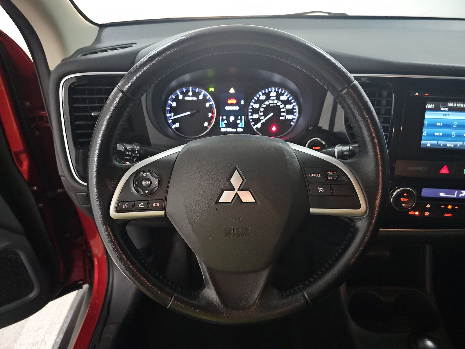 2015 Mitsubishi Outlander SE FWD