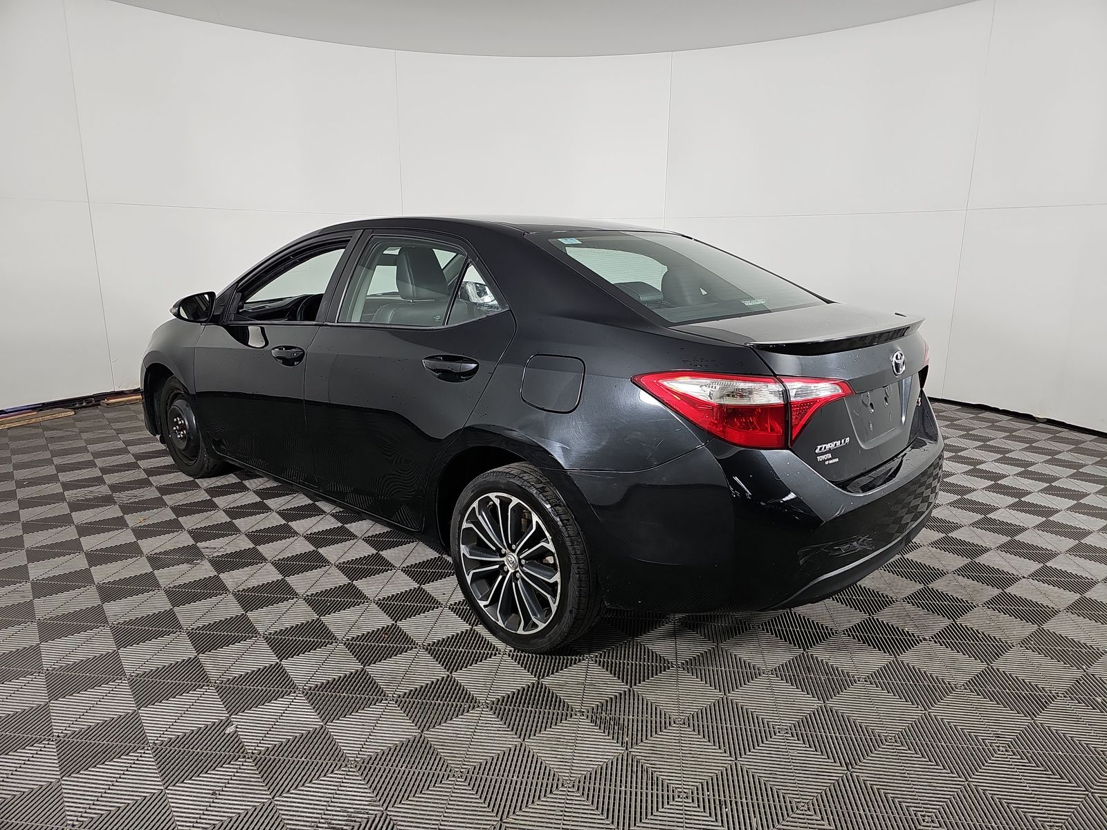 2016 Toyota Corolla S Plus FWD