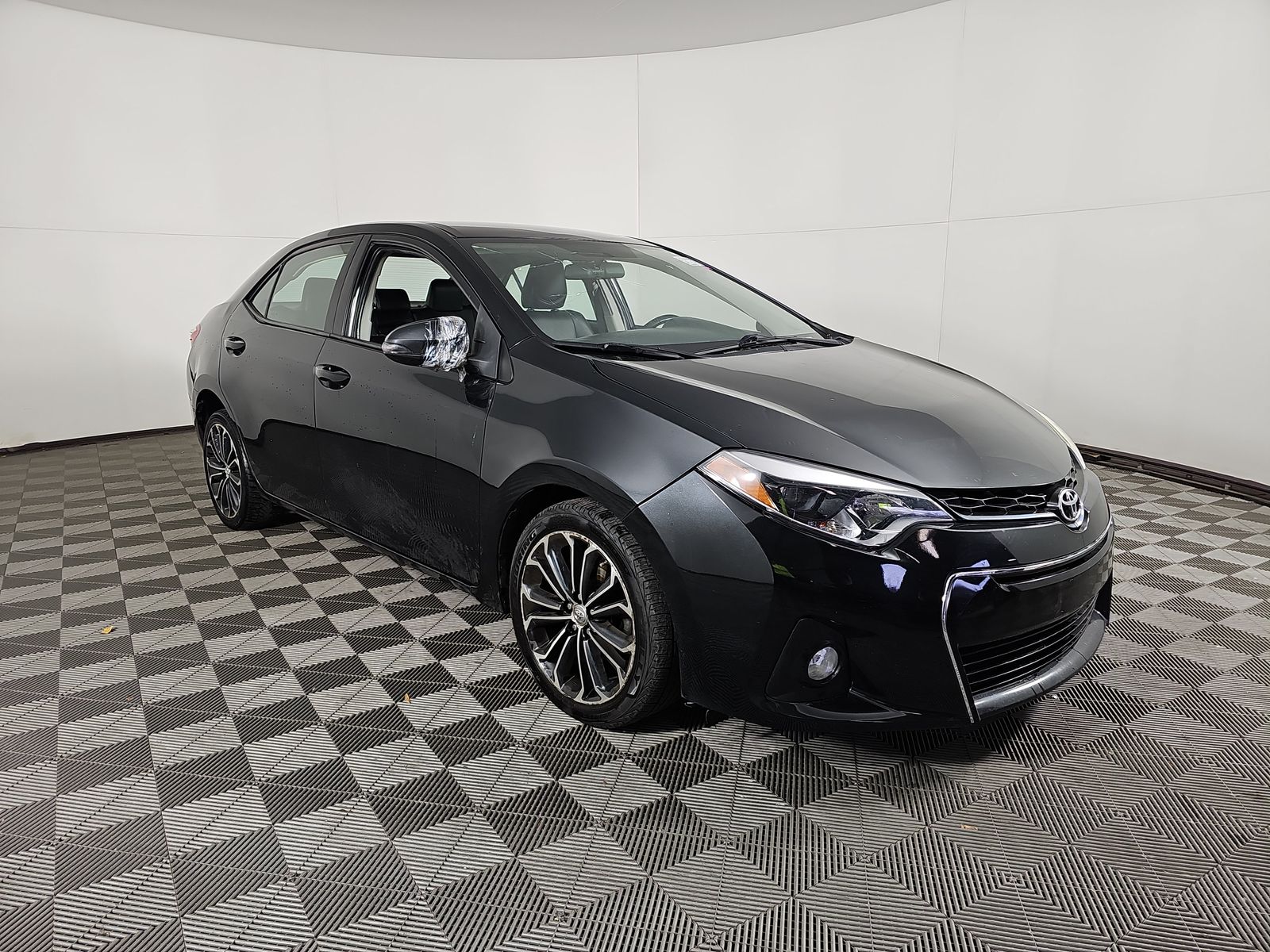 2016 Toyota Corolla S Plus FWD