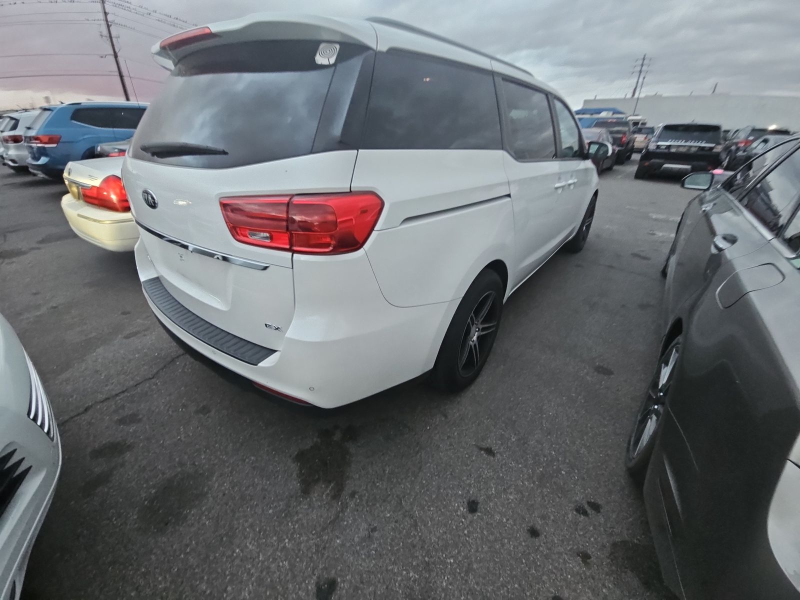 2019 Kia Sedona EX FWD