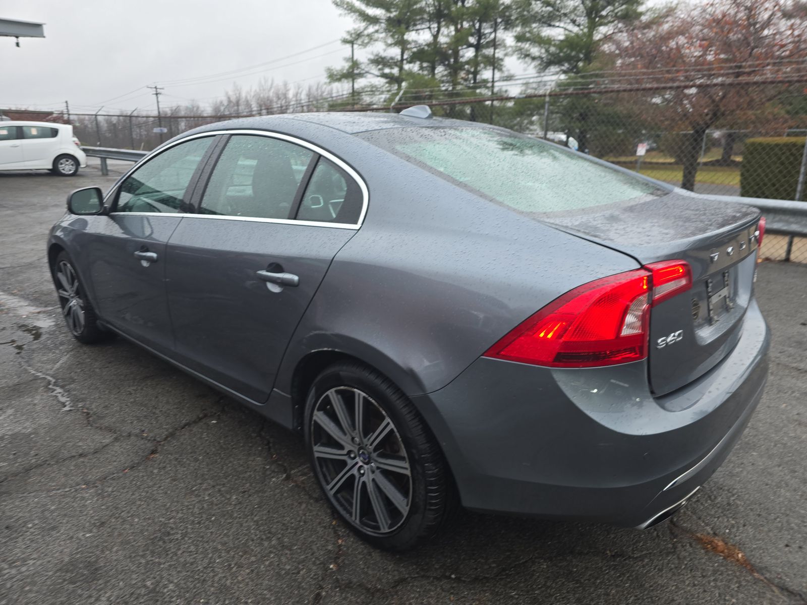 2017 Volvo S60 T5 Inscription Platinum AWD