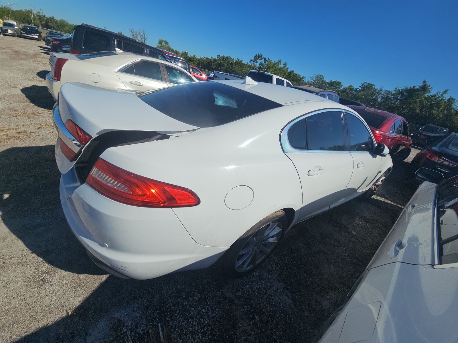 2013 Jaguar XF 2.0T RWD