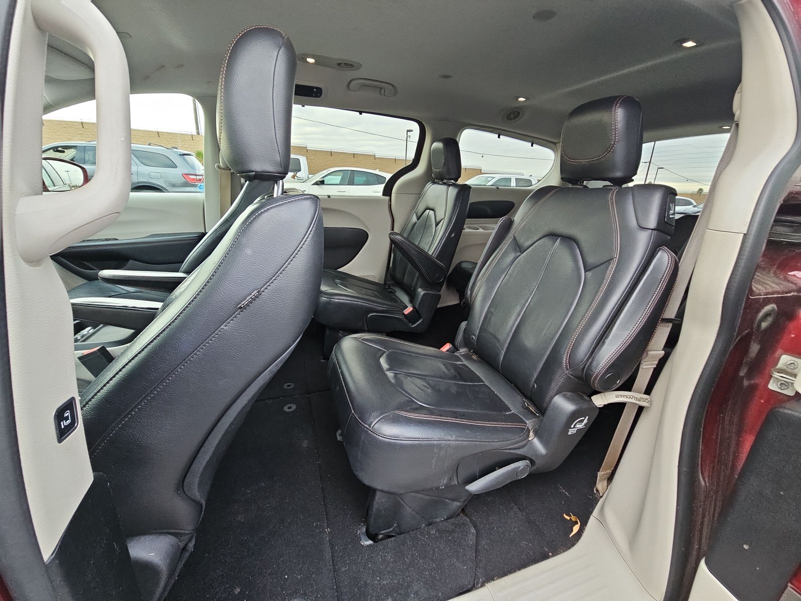 2017 Chrysler Pacifica Touring L FWD