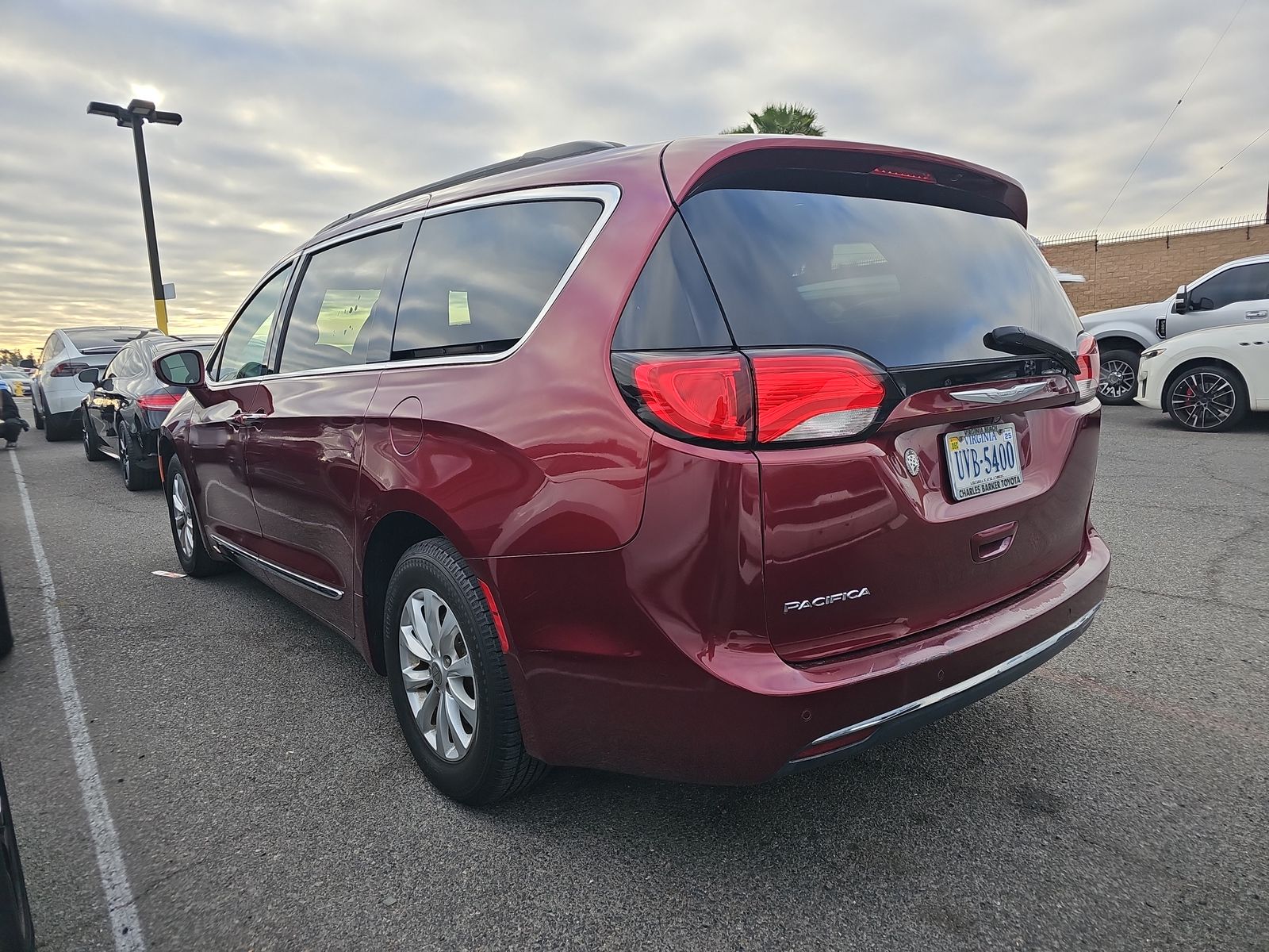 2017 Chrysler Pacifica Touring L FWD