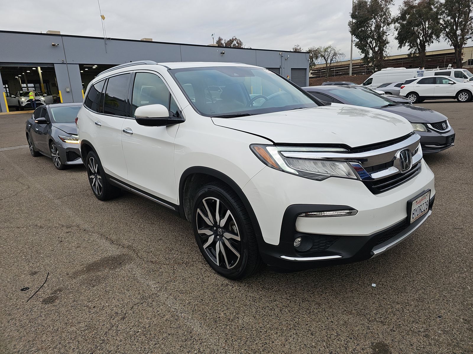 2022 Honda Pilot Touring FWD