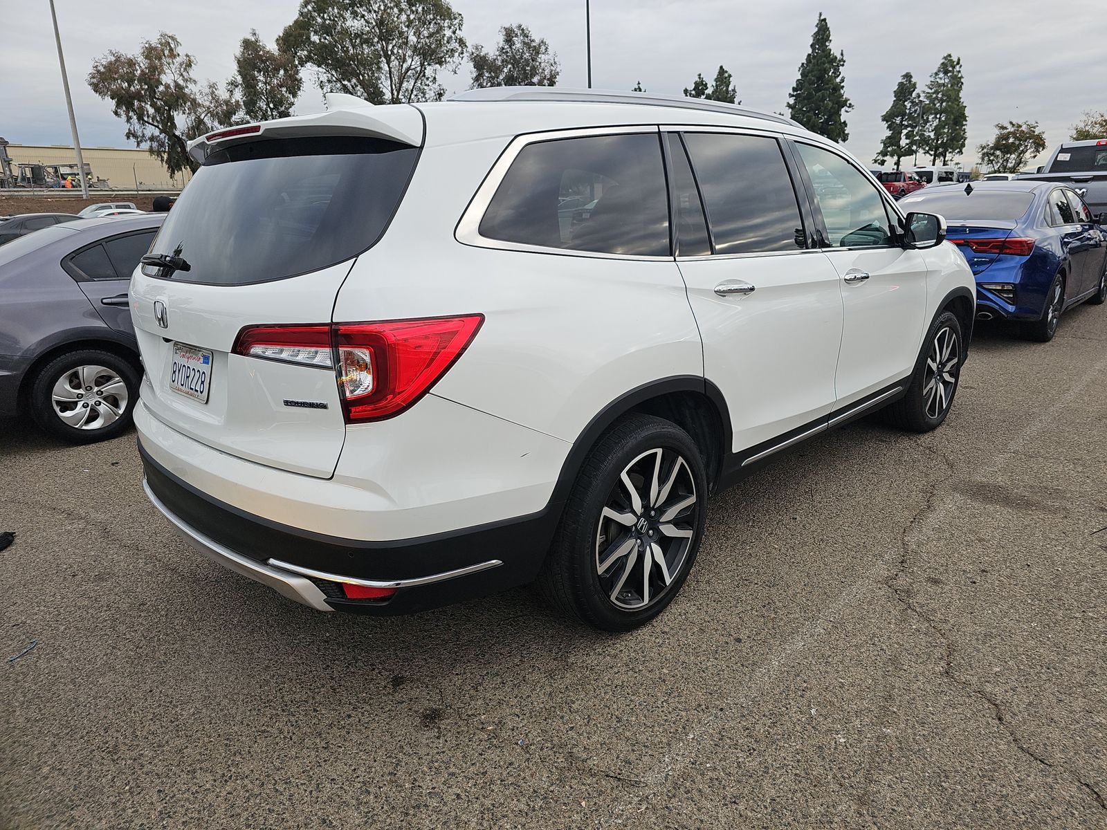 2022 Honda Pilot Touring FWD