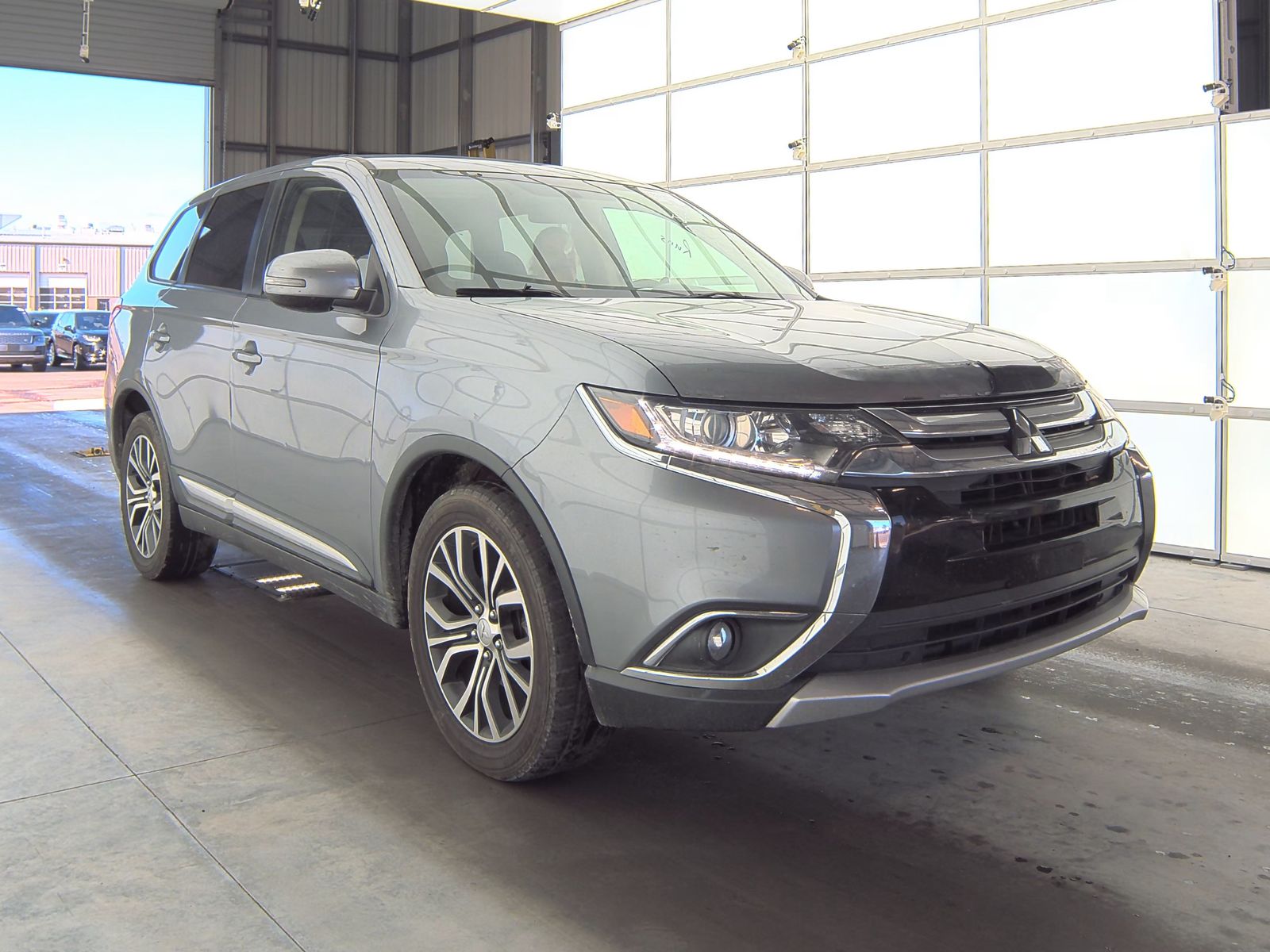 2018 Mitsubishi Outlander SE FWD