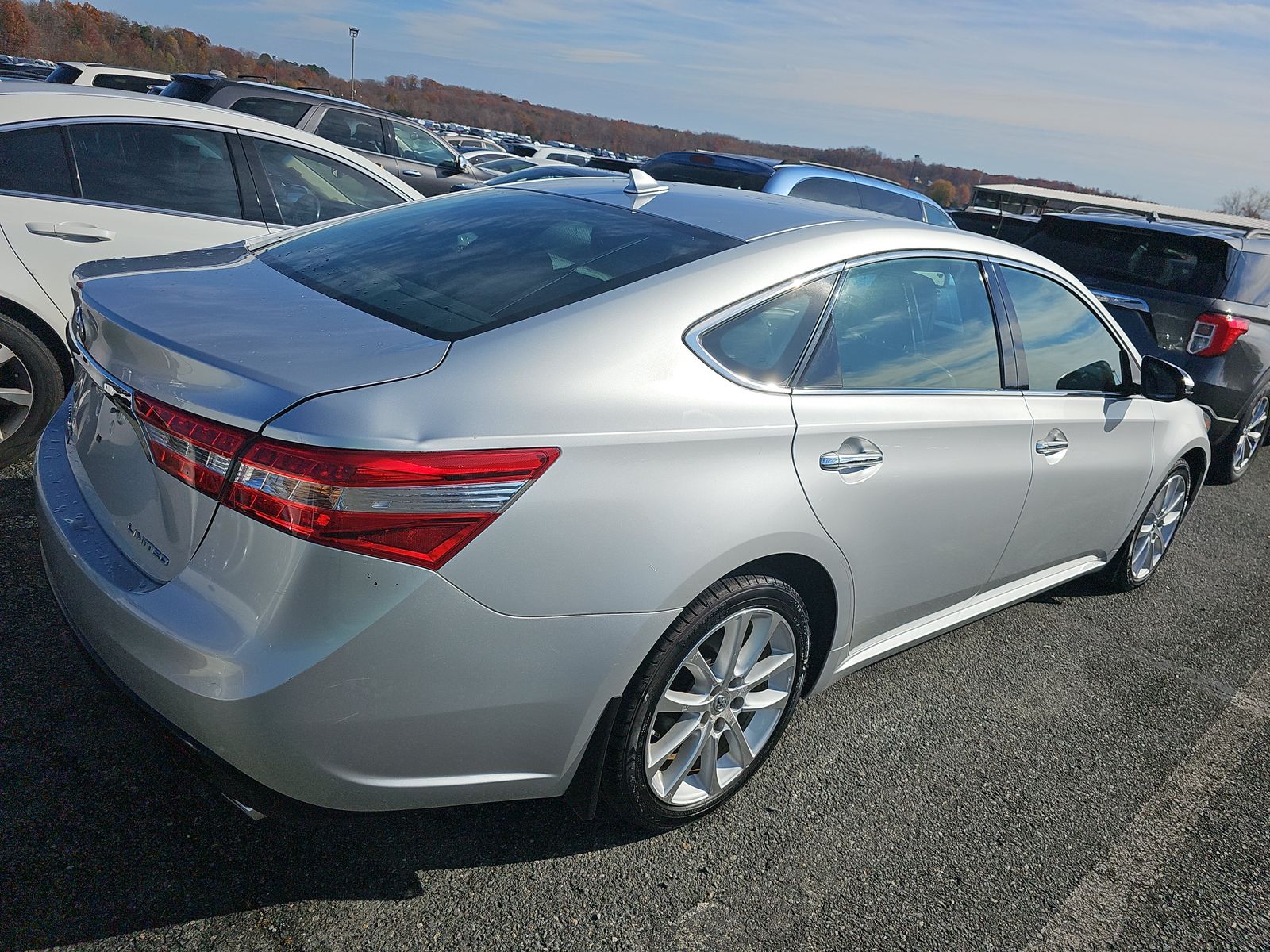 2013 Toyota Avalon Limited FWD