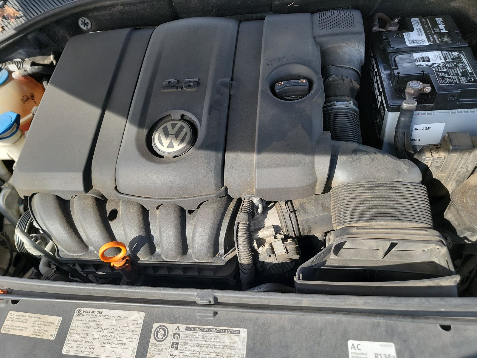 2013 Volkswagen Passat 2.5L SE FWD