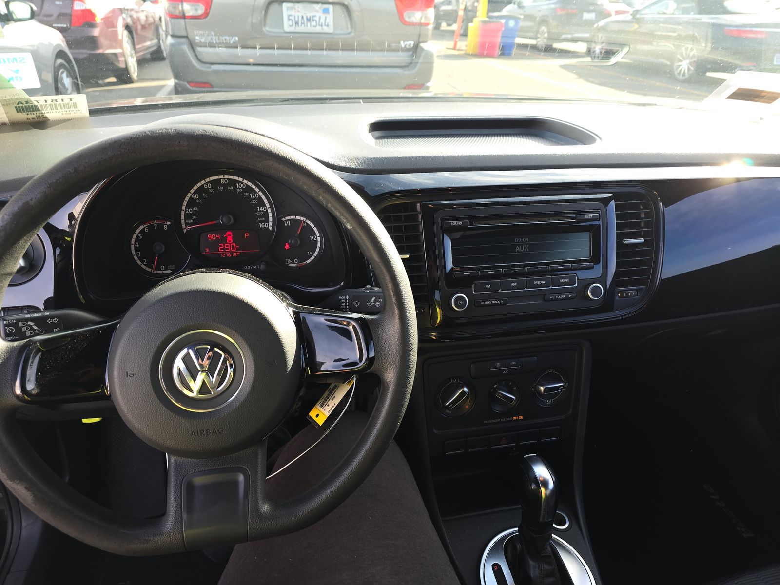 2013 Volkswagen Beetle 2.5L Entry FWD