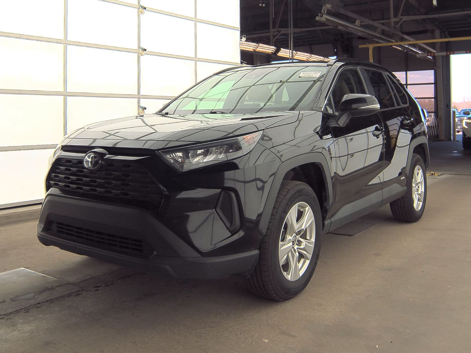 2021 Toyota RAV4 Hybrid LE AWD