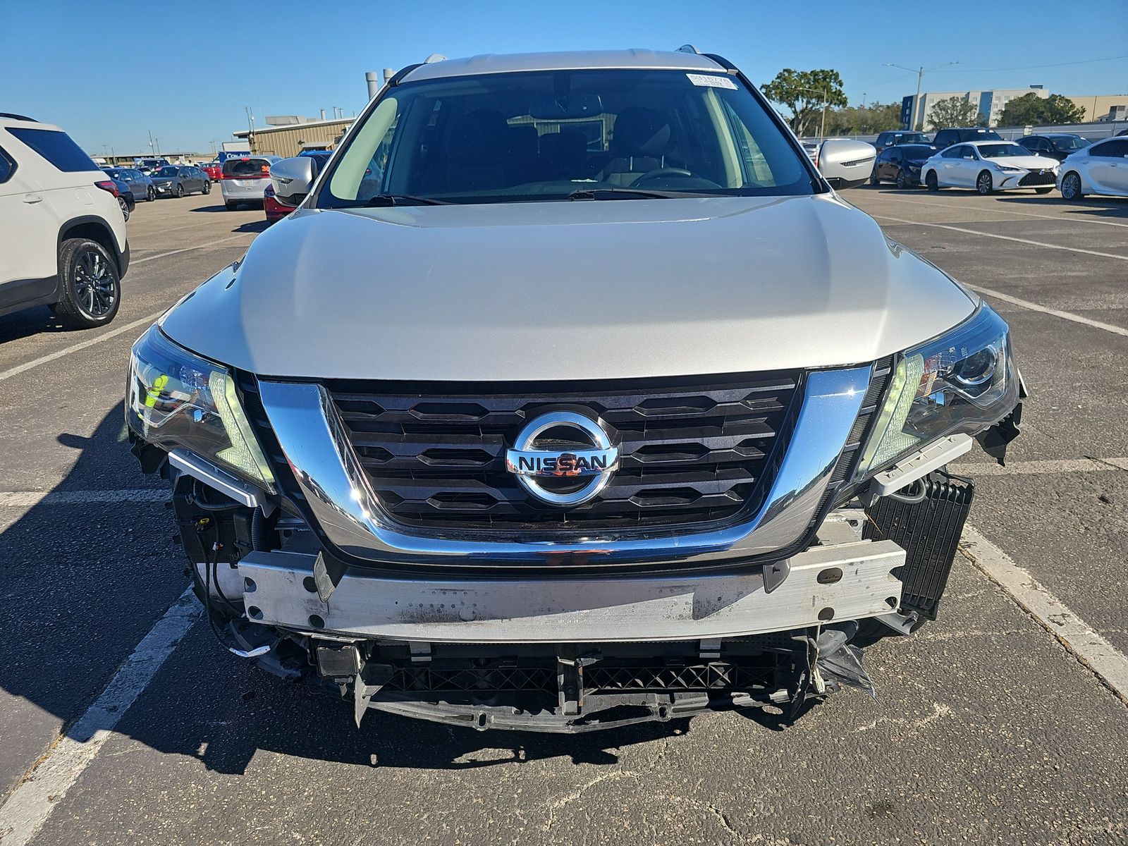 2020 Nissan Pathfinder SV FWD