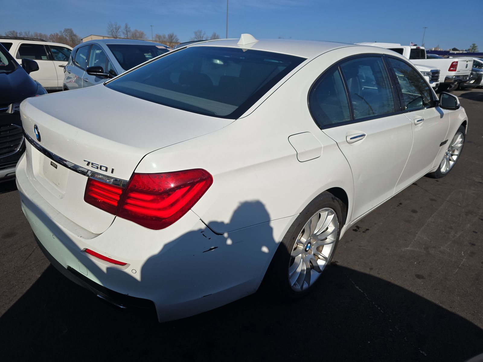 2014 BMW 7 Series 750i xDrive AWD