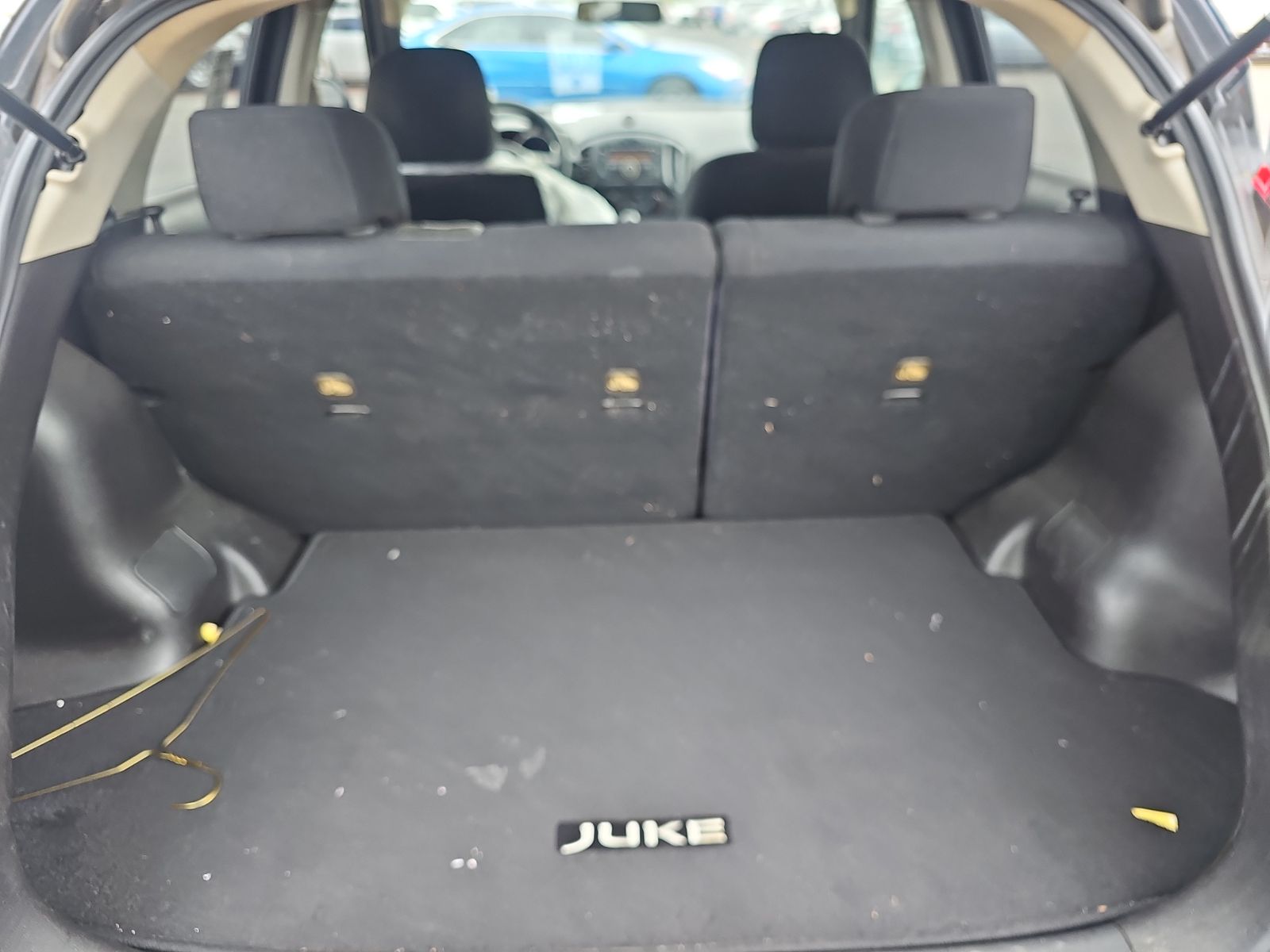 2014 Nissan JUKE S FWD