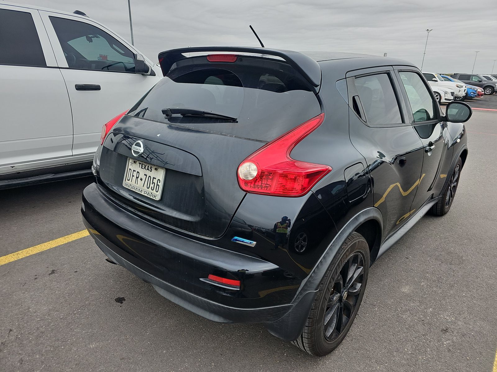 2014 Nissan JUKE S FWD