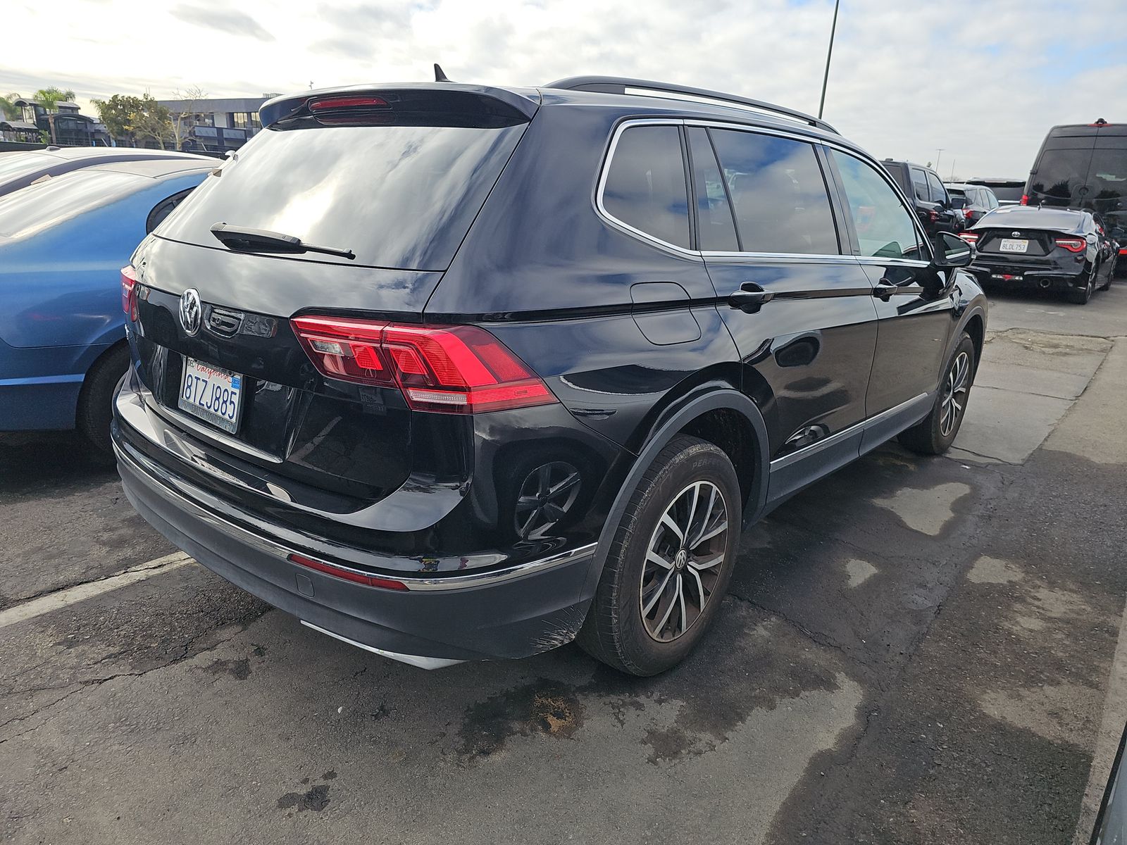 2021 Volkswagen Tiguan 2.0T SE FWD