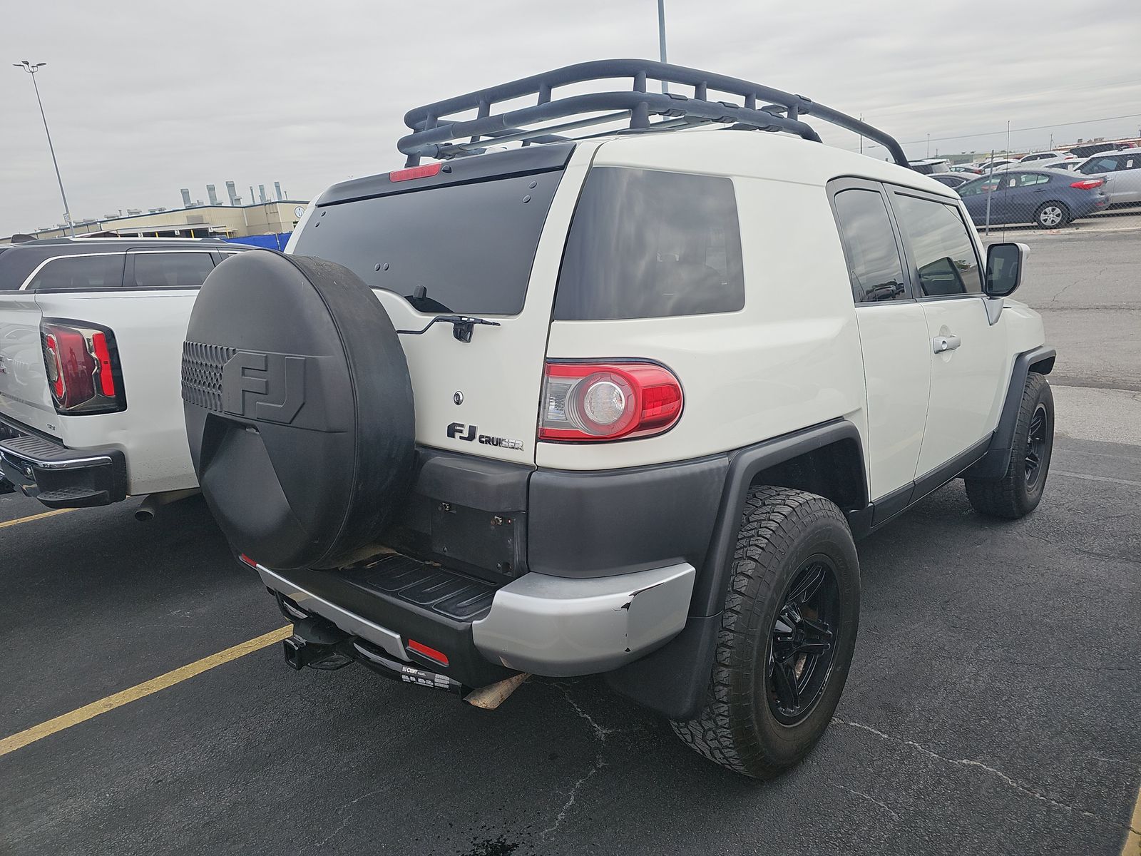 2012 Toyota FJ Cruiser Base RWD